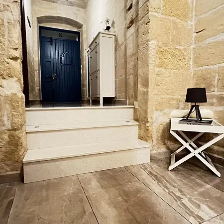 De Rohan Townhouse 38 Сasa de vacaciones Żebbuġ