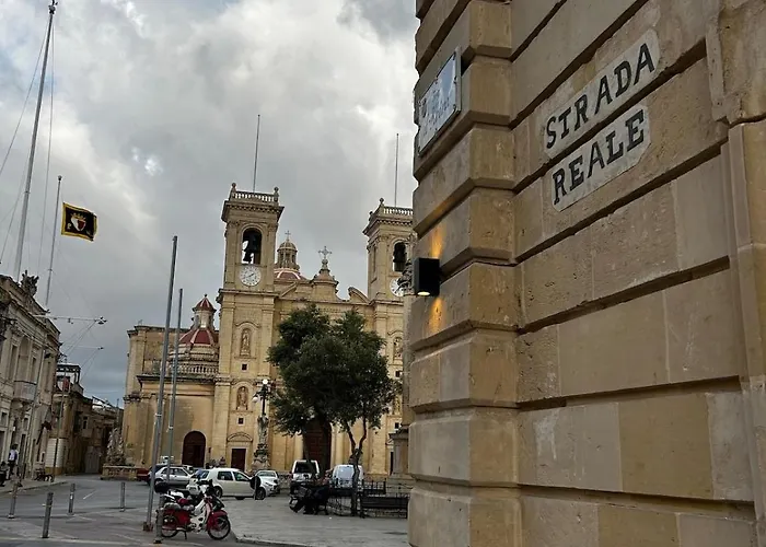 De Rohan Townhouse 38 Vakantiehuis Żebbuġ
